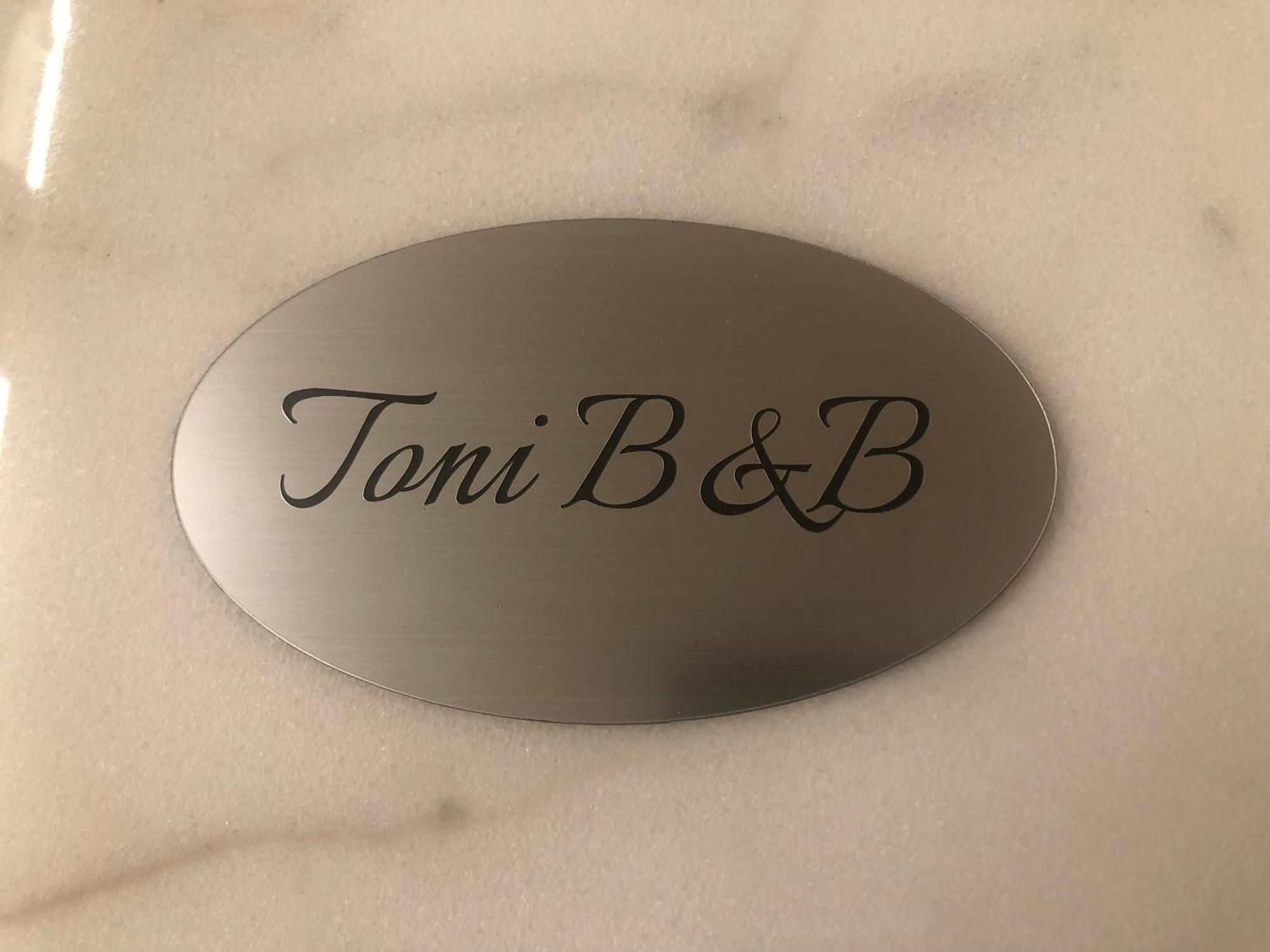 Tonib&B — Foto 1